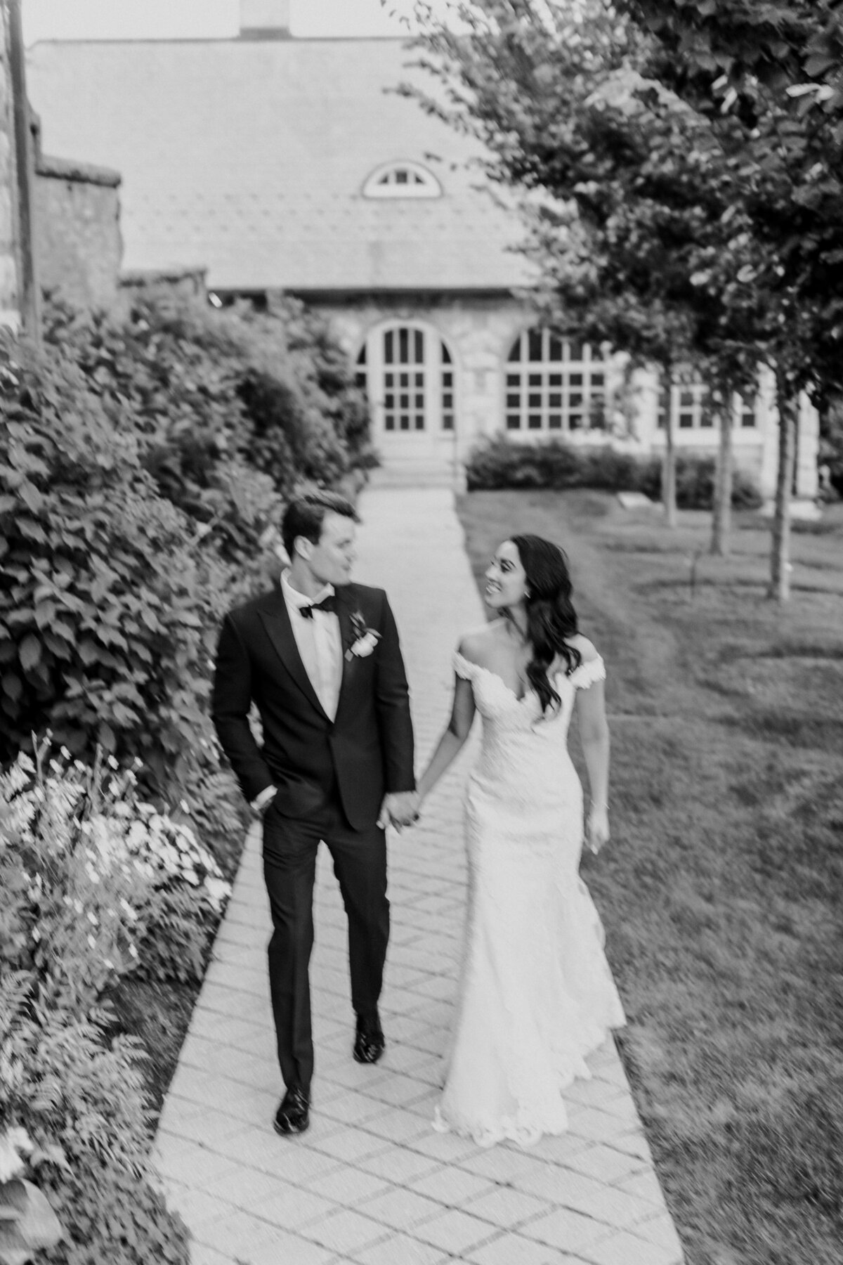 Mariya_Brad_Cairnwood_Estate_Abington_Arts_Center_Wedding_Washington_DC_VA_MD_Wedding_Photographer_AngelikaJohnsPhotography-5204-2