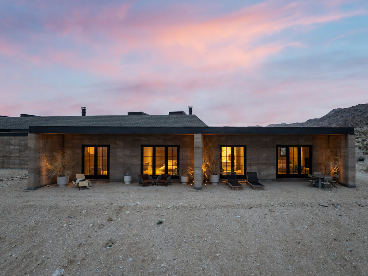 2_SUITES_patios_front view_sunset