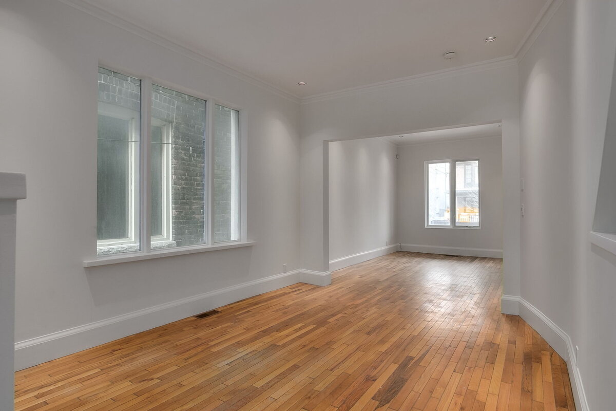 10-web-or-mls-12_002_Dining Room
