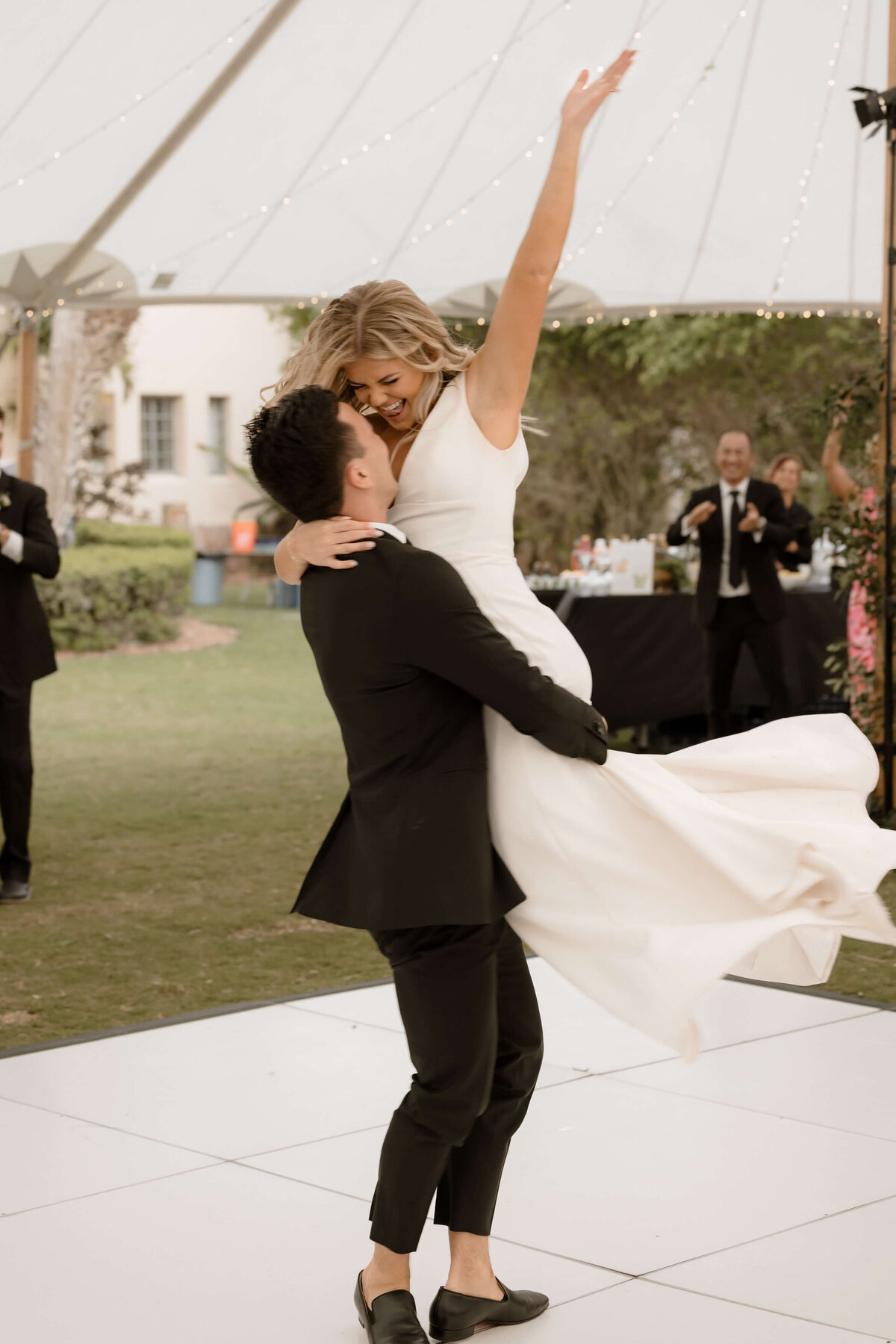 Jocelyn and Mason Evoke Photo & Film Powel Crosley Estate_39