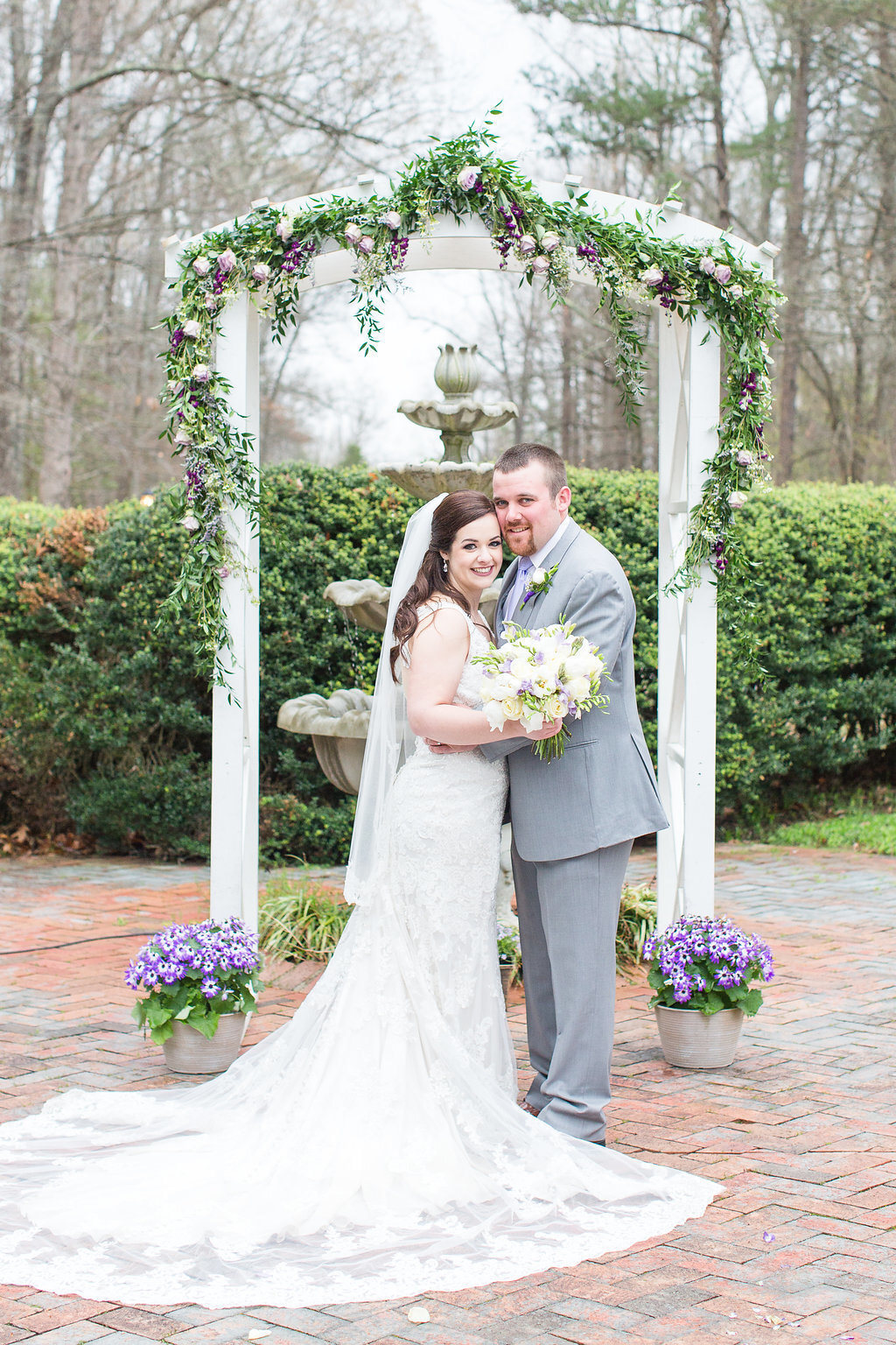 NiceWeddingAppleBlossomPlantationShelbyDickinsonPhotography273