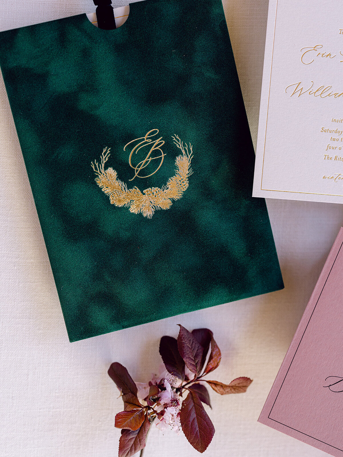 E&B WED  23_ 1098