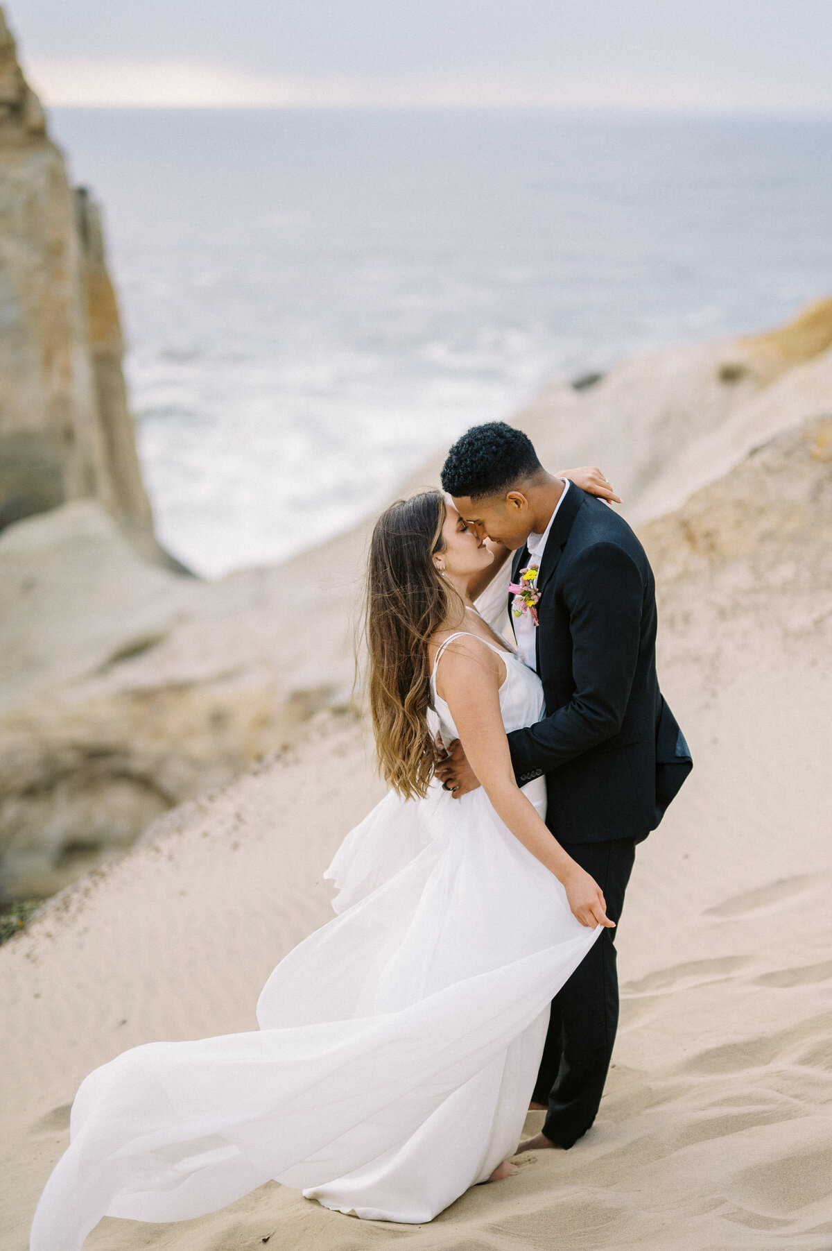 cape-kiwanda-oregon-elopement-2