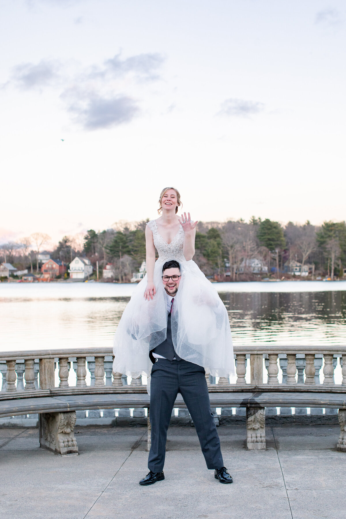 Grand-View-wedding-Kelly-Pomeroy-Photography-Danielle-Paul-couple--293