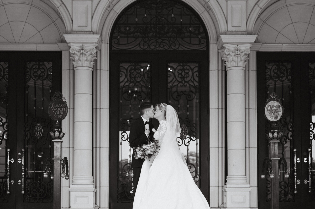 250613-Laura&Alex-Wedding-TheLegacyCastle-PomptonPlains-NJ-Previews-Web-102