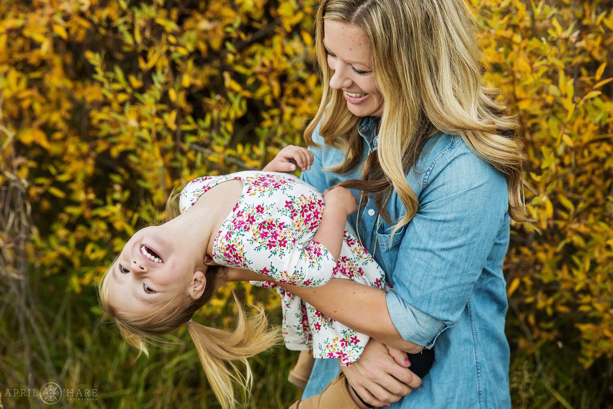 Fun Family Photos in Glenwood Springs Colorado during Fall