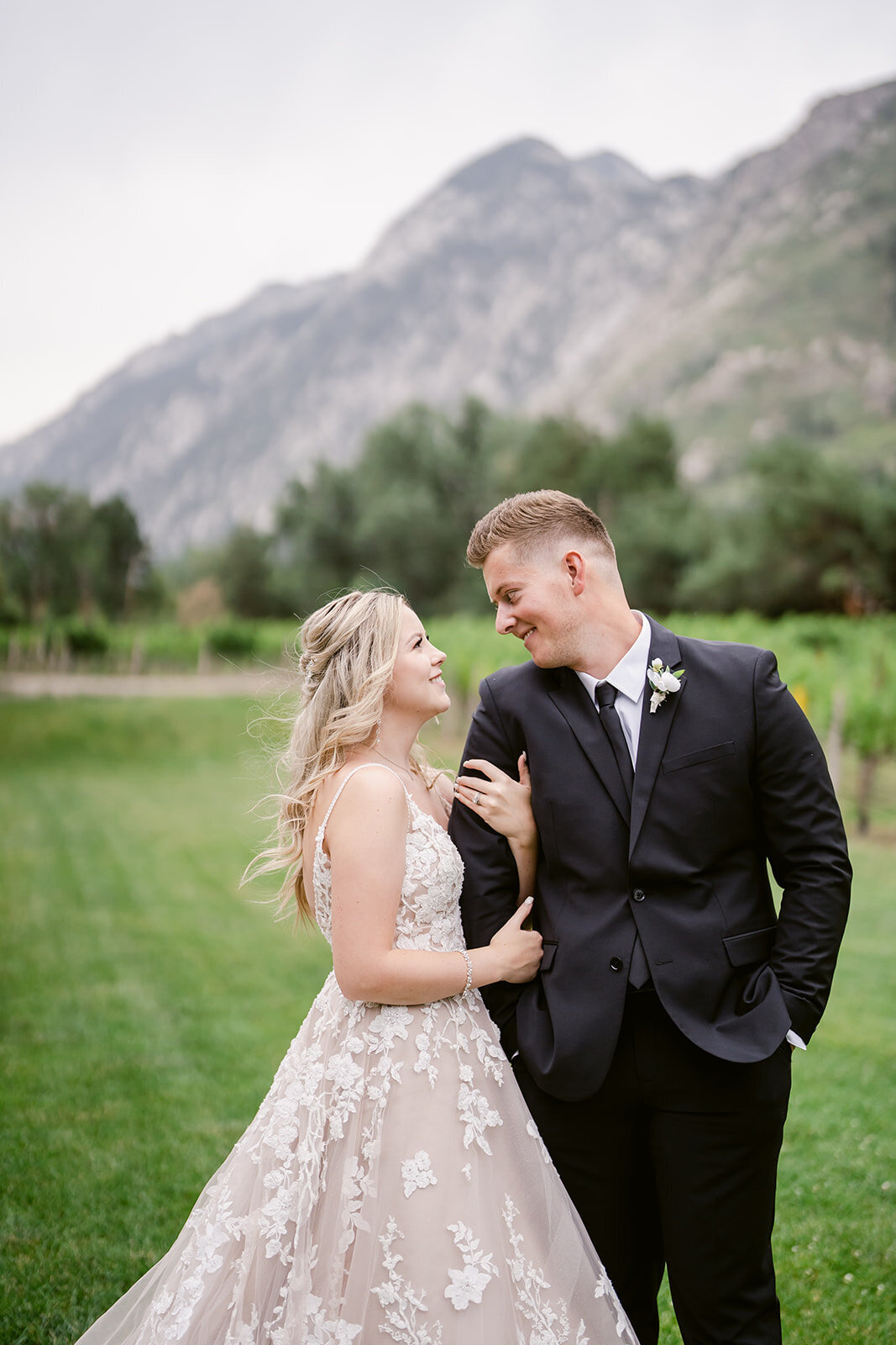 la-caille-summer-utah-mountain-wedding-pepper-nix-2112-2627