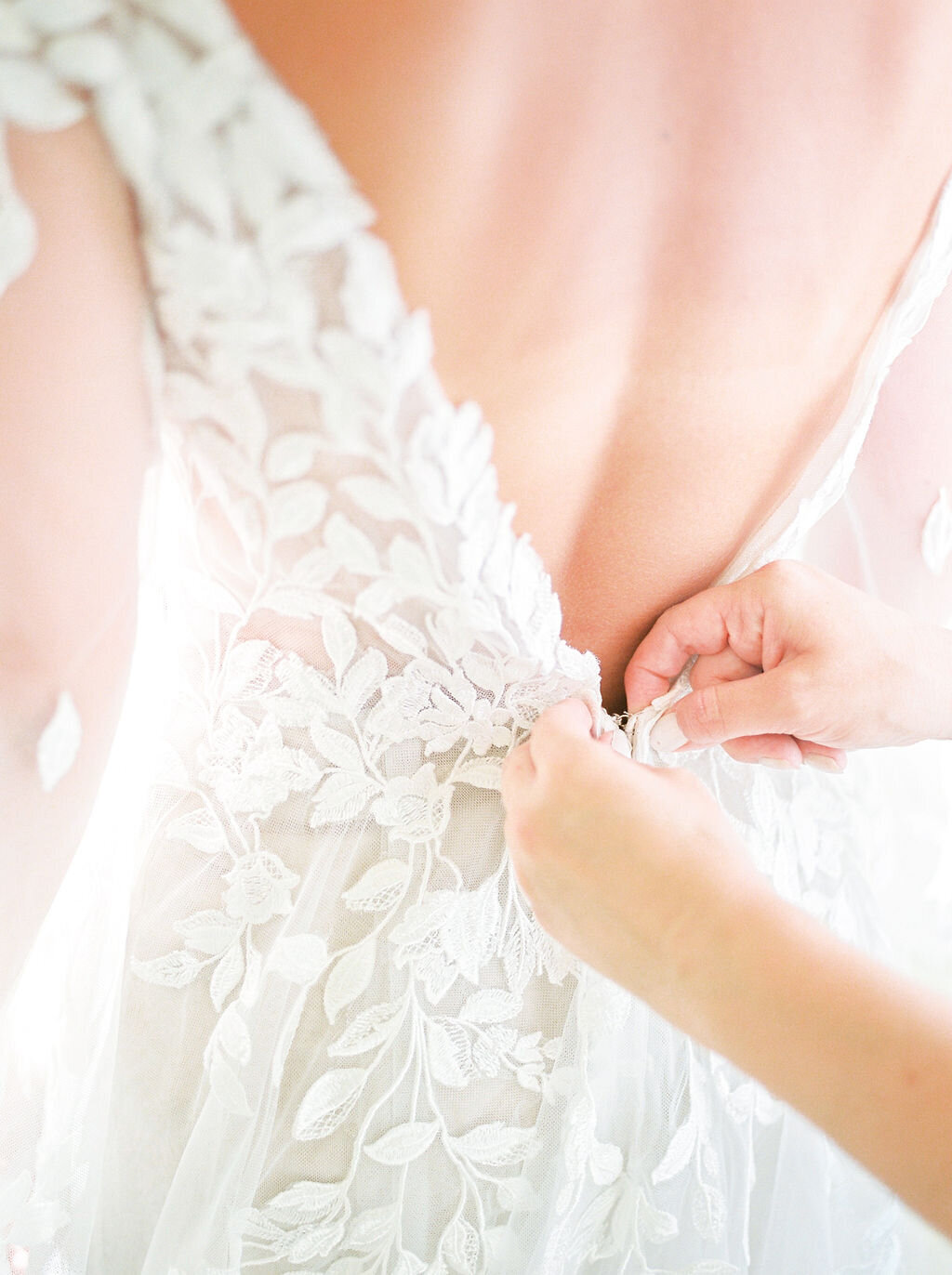 AnaDouglasPhotography_IntimateBohoElopment-31