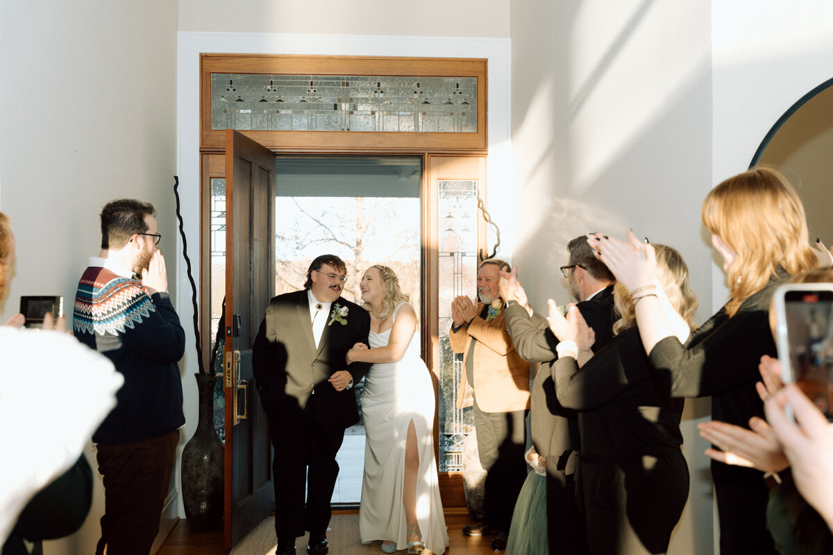 bay-wedding-statesville-NC-elopement-lizarrietaphotography-326