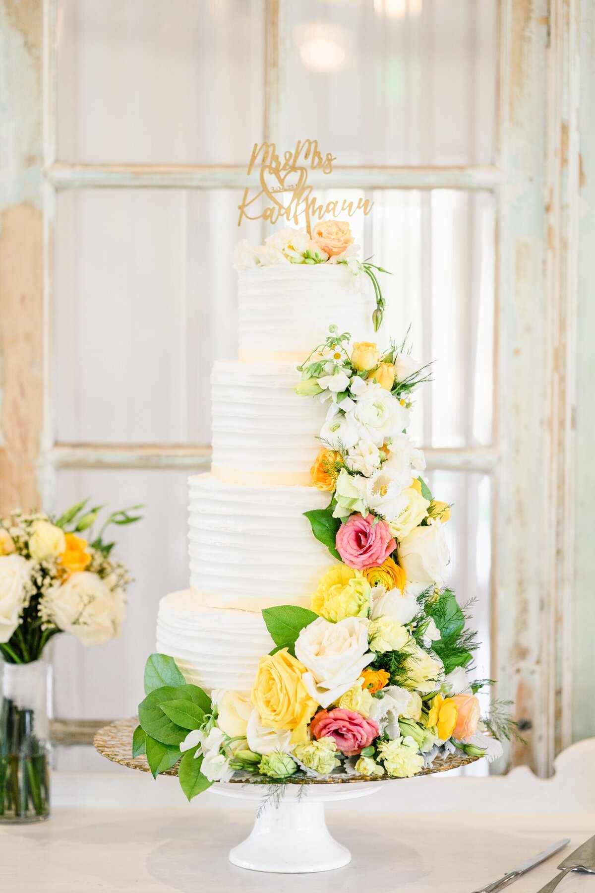 Buttercup Yellow Wedding at Pecan Springs Ranch in Austin Texas-108