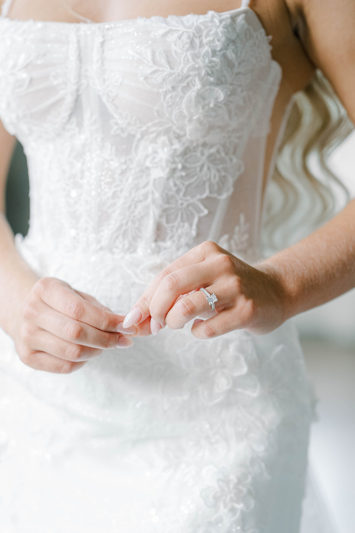 Caitlyn_and_Joe_Sneak_MTA-41