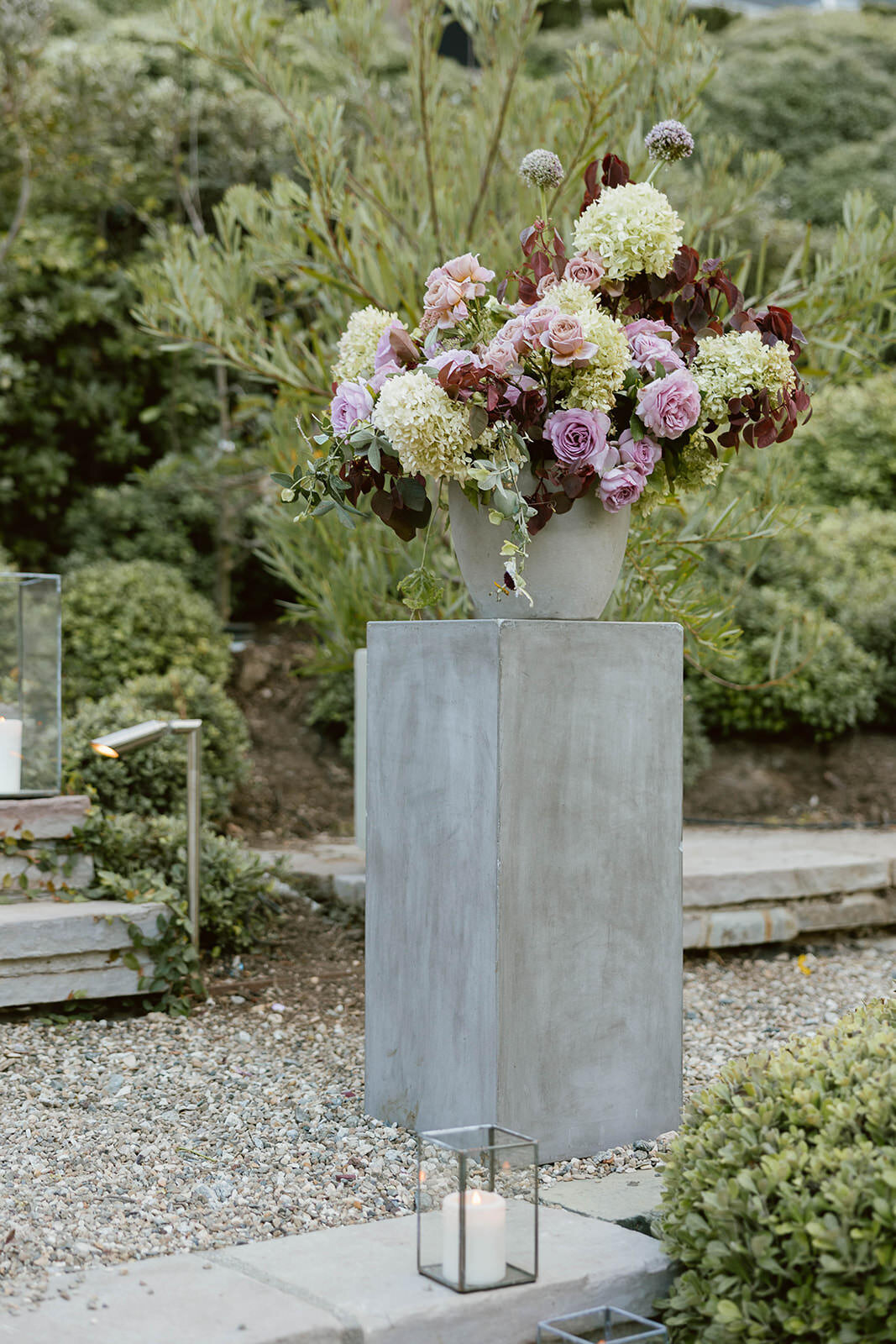 Backyard-Wedding-LosAngeles-ModernFamily-6384
