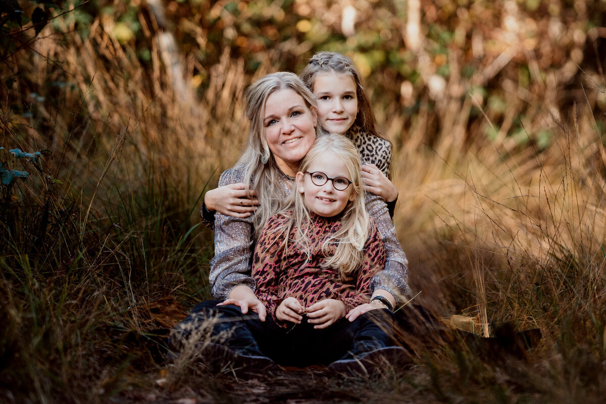 Jolamulderfotografie-gezinsshoottwente-familieshoottwente-fotograaftwente-gezinsfotografietwente-27