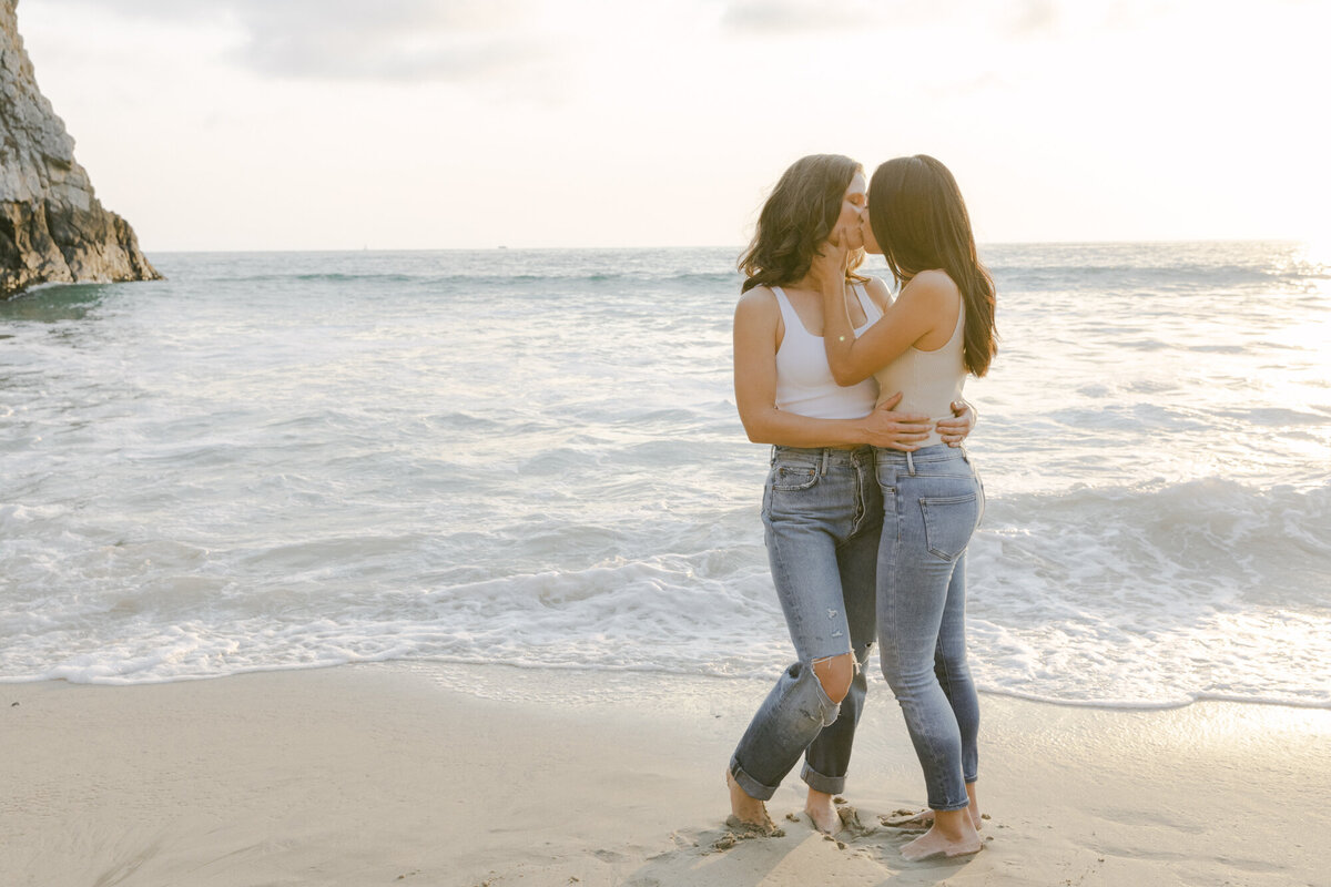 PERRUCCIPHOTO_LGBTQ_BEACH_ENGAGEMENT_26