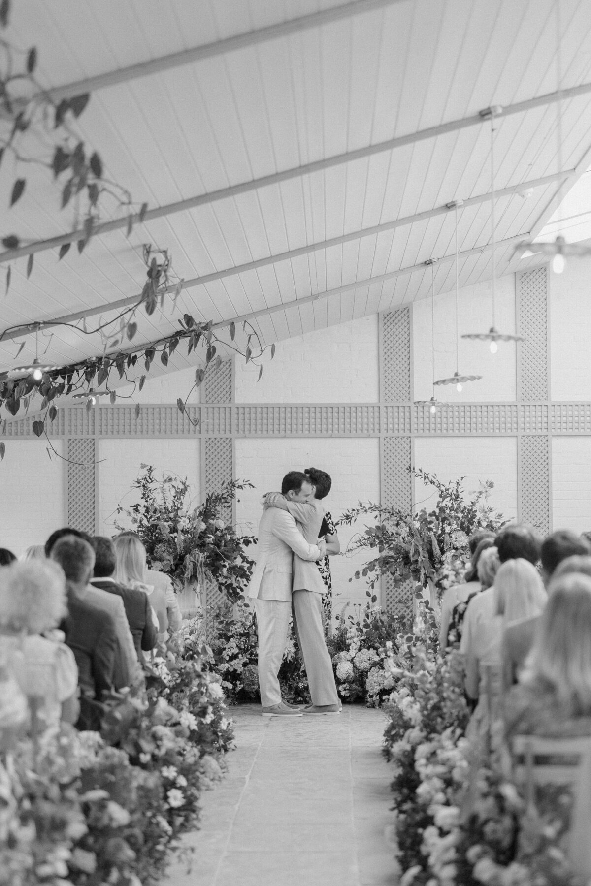 Chloe-Ely-Photography-Nick-Luke-Previews-55_Wizz & Wild Wedding Florals