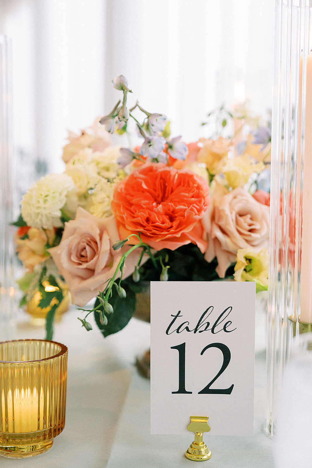 spring-flower-VHDesigns-london-house-hotel-chicago-hbicweddings