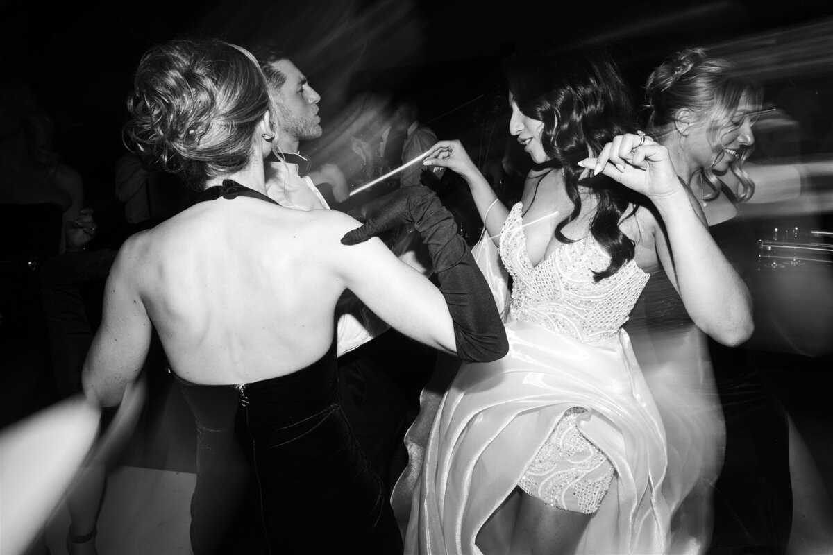 Maegan-Brown-Moments_231106_Wedding_Erina-Luke_George-Ballroom_Metropolis_7777