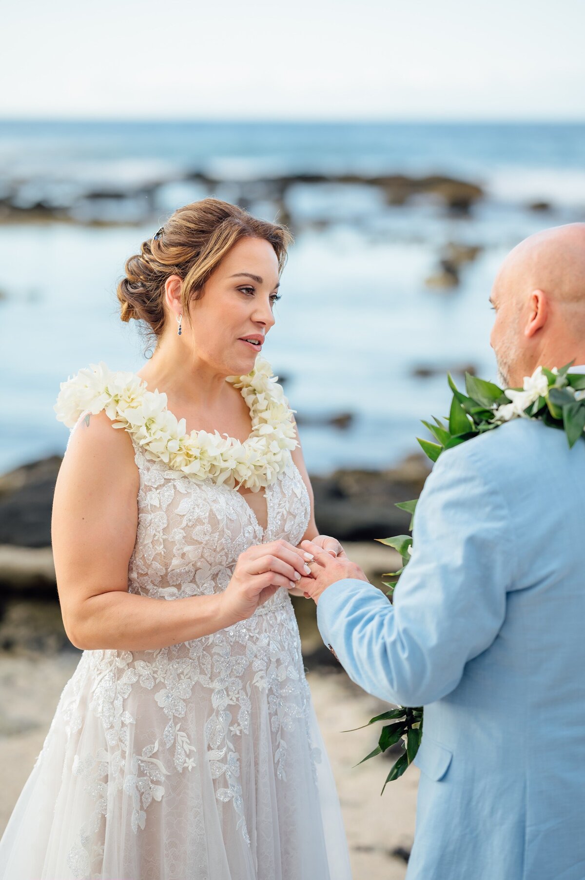 kikaua-point-beach-elopement_0112