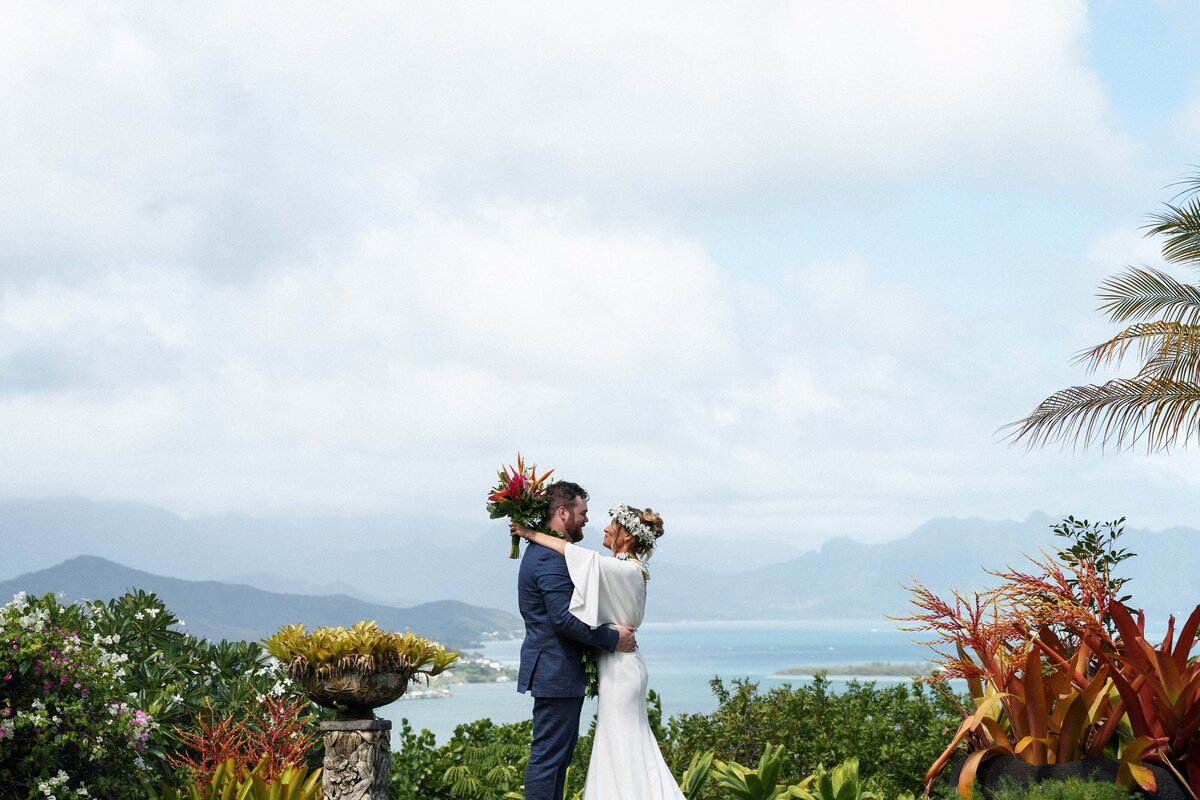 Noelani Gardens Oahu Wedding_6