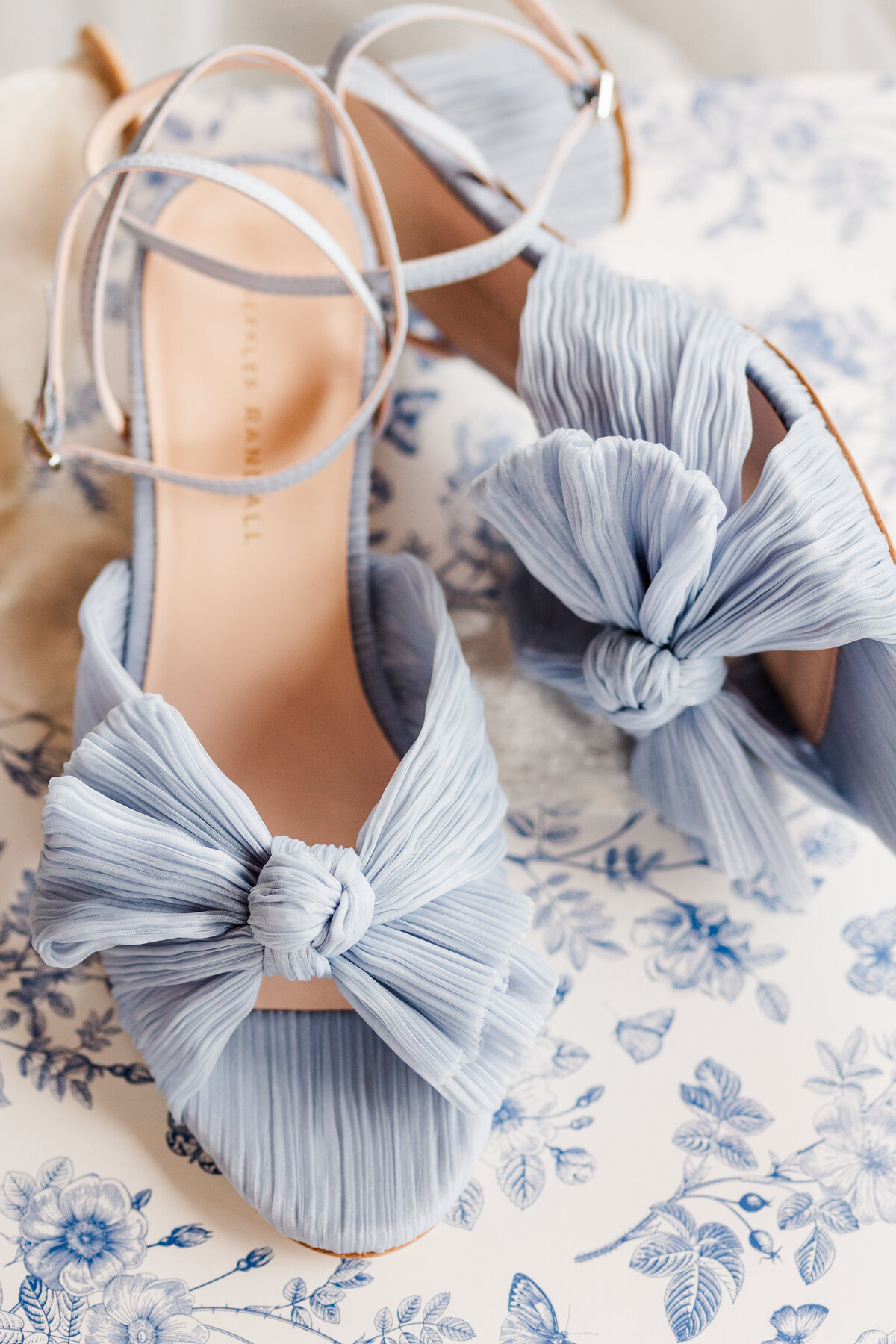 Alexis Fox Photography + Summer + Wedding + Ritz Charles + Carmel + Indiana (7 of 93)