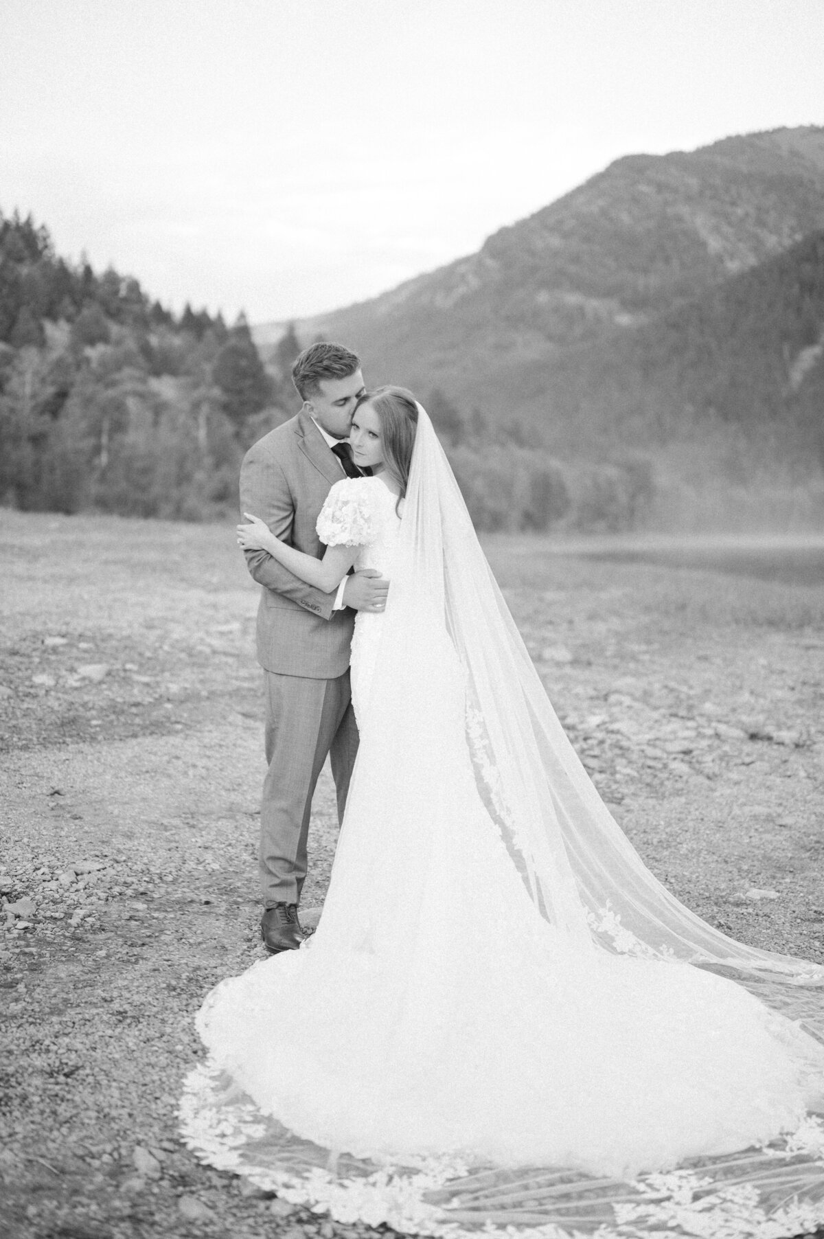 Jamie & Jaxon Bridal (133 of 310)