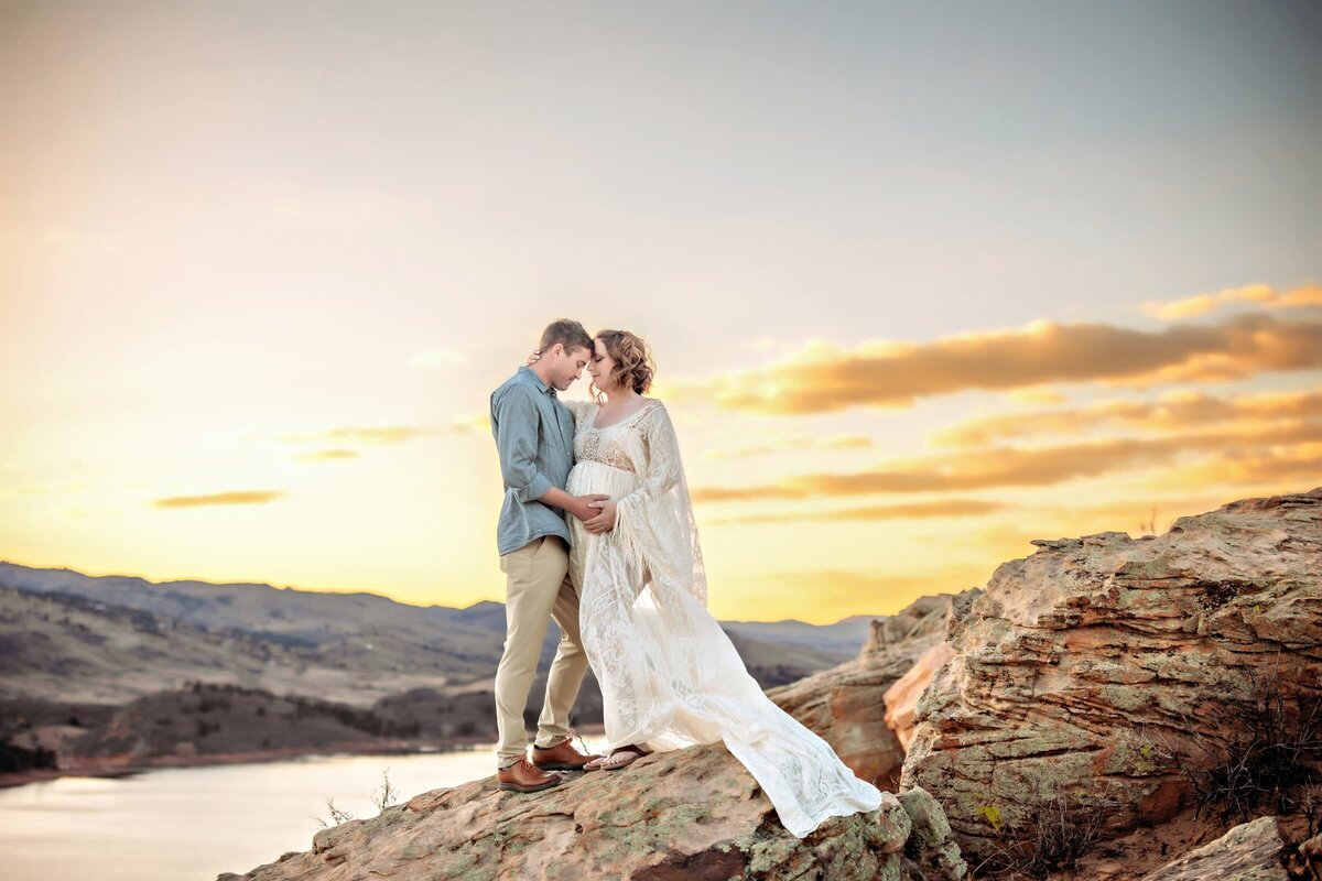 Best_Fort_Collins_Maternity_Photographer