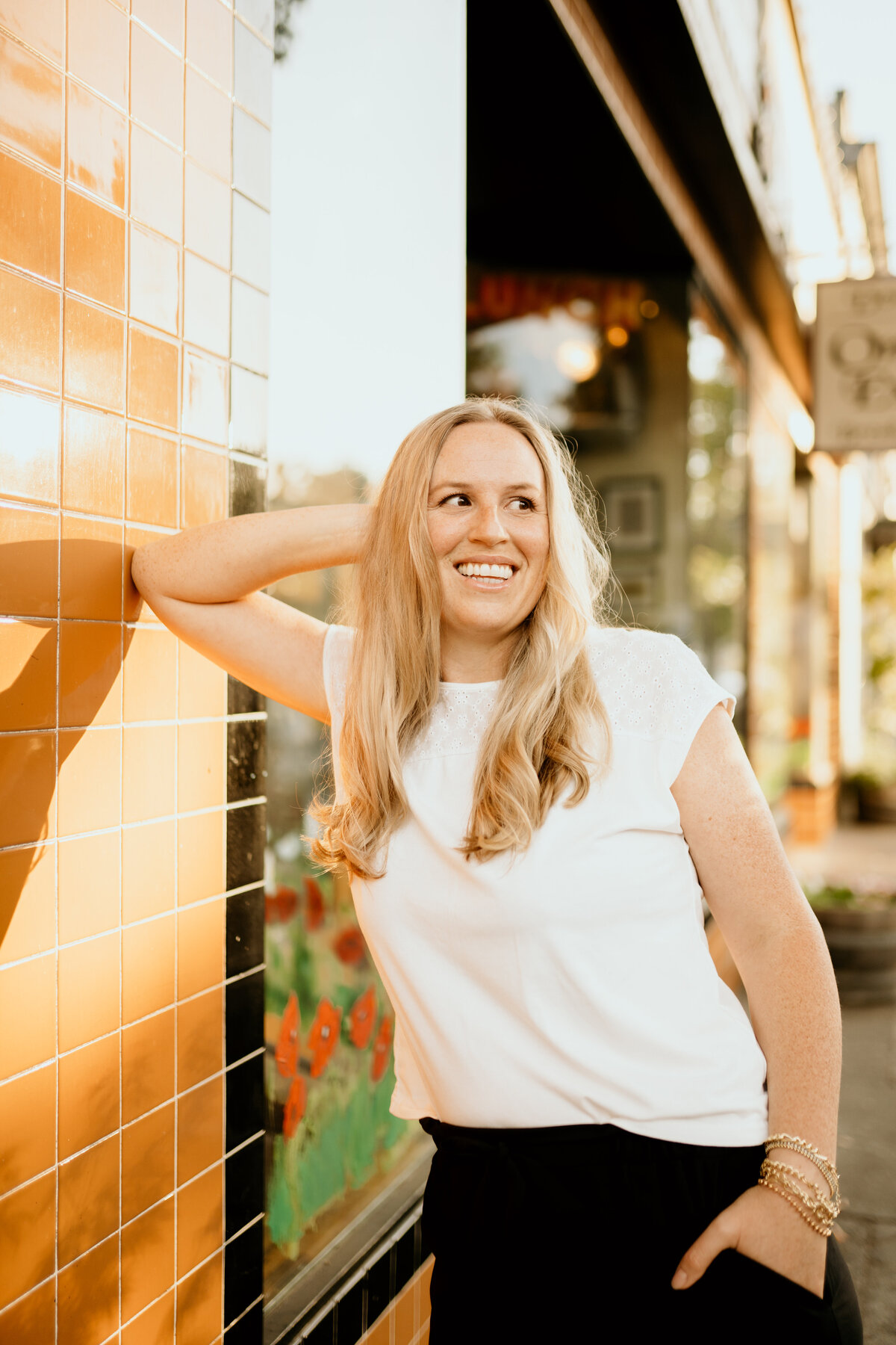 ALYSSA_SANTA_ROSA_REALTOR_WILD_HONEY_PHOTO-40