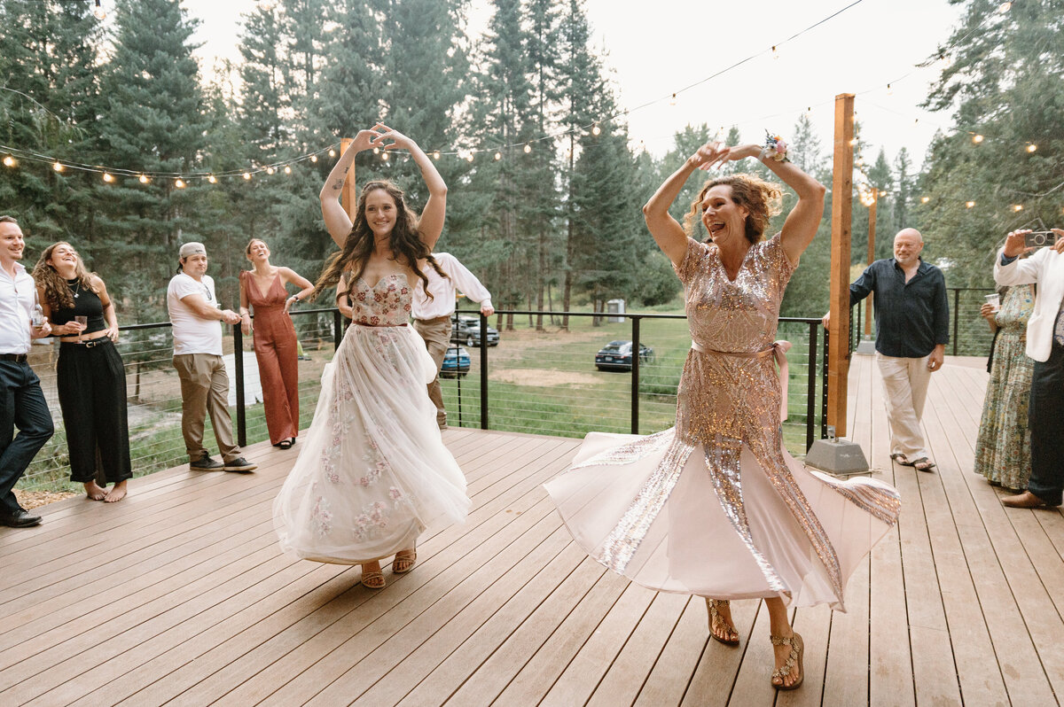 gay_lesbian_wedding_sandpoint_idaho_lgbtq_photographer_10