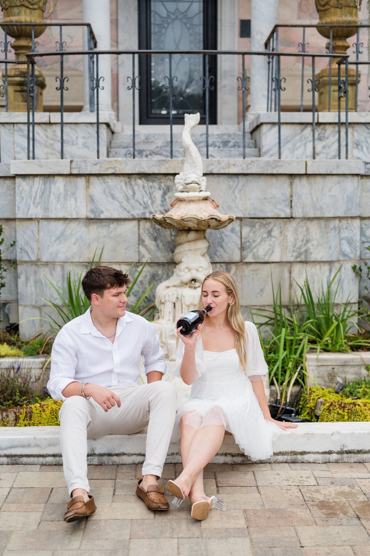 Elli-Row-Photography-Tate-House-Engagement_1816