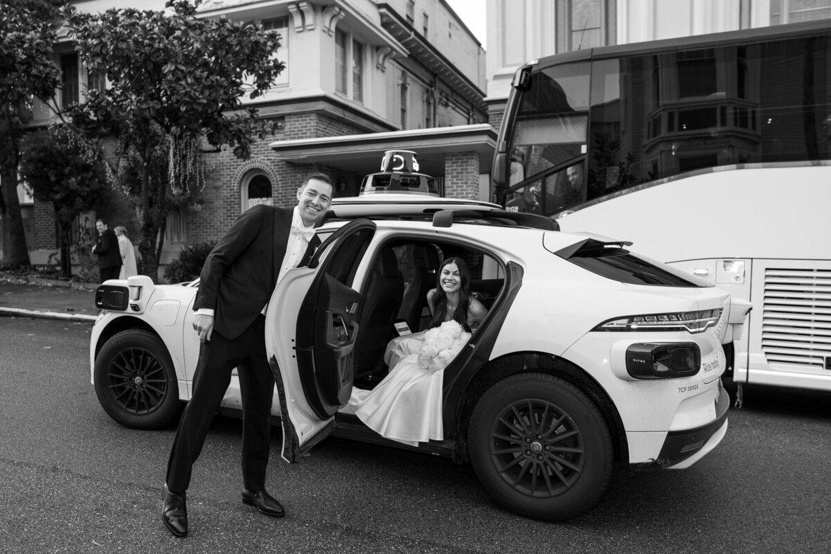 san francisco-flood-mansion-wedding-photography-catholic-wedding-classic-blackandwhite-churchwedding-wedding-thedejaureguis-044