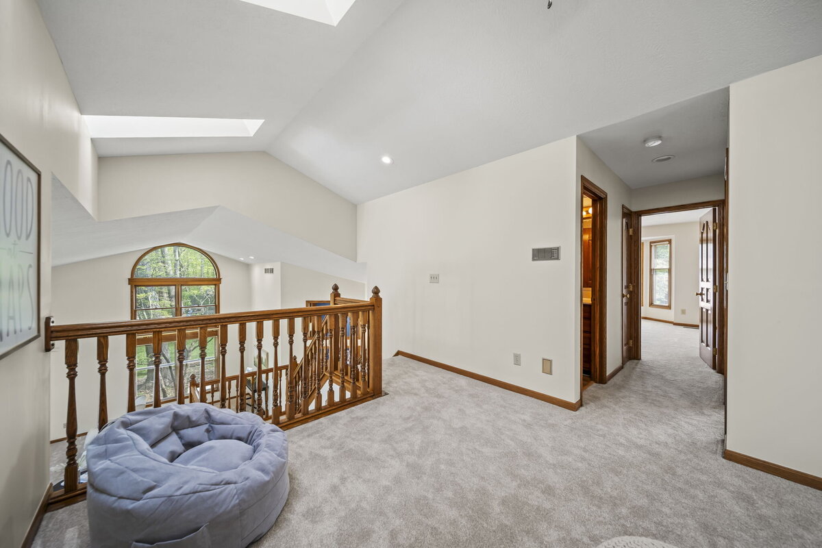 45-web-or-mls-A7405566