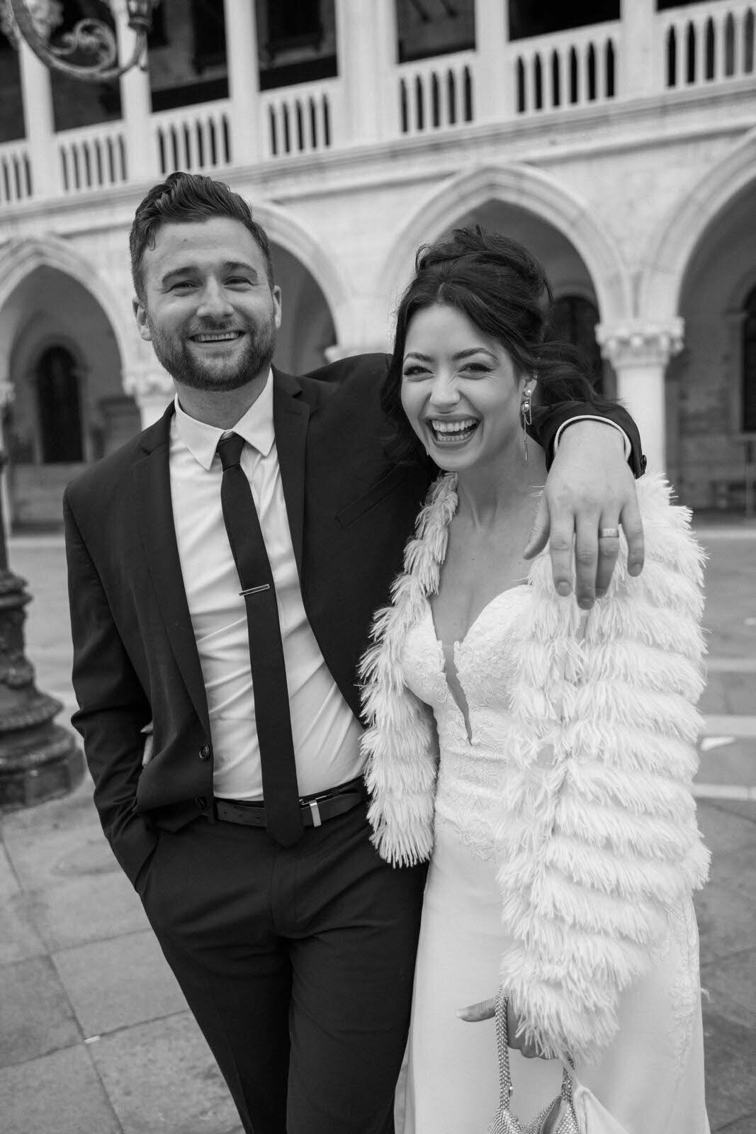 Flora_And_Grace_Editorial_Venice_Analog_Editorial_Wedding_Photographer (1 von 1)-81