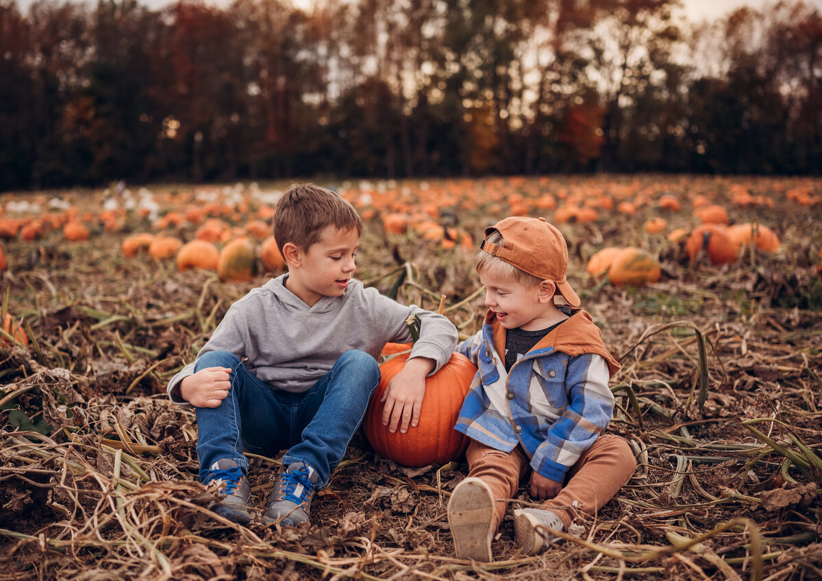 Brothers at the pumpkin patch