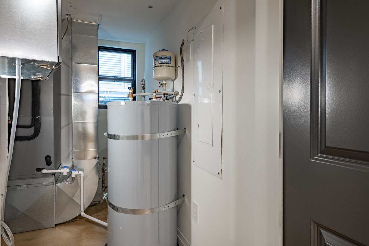 112 E 19th Ave-25