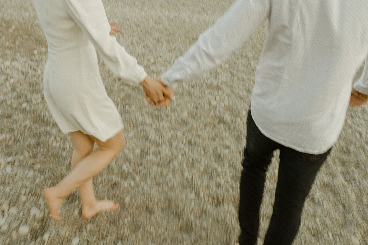 a-toront-engagement-session-queen-street-east-the-beaches-summer-fun-whimsical-romantic-2195