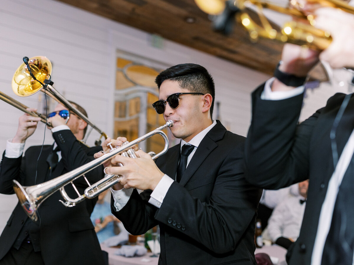 wedding-photographer-dallas-reception-the-french-farmhouse-10