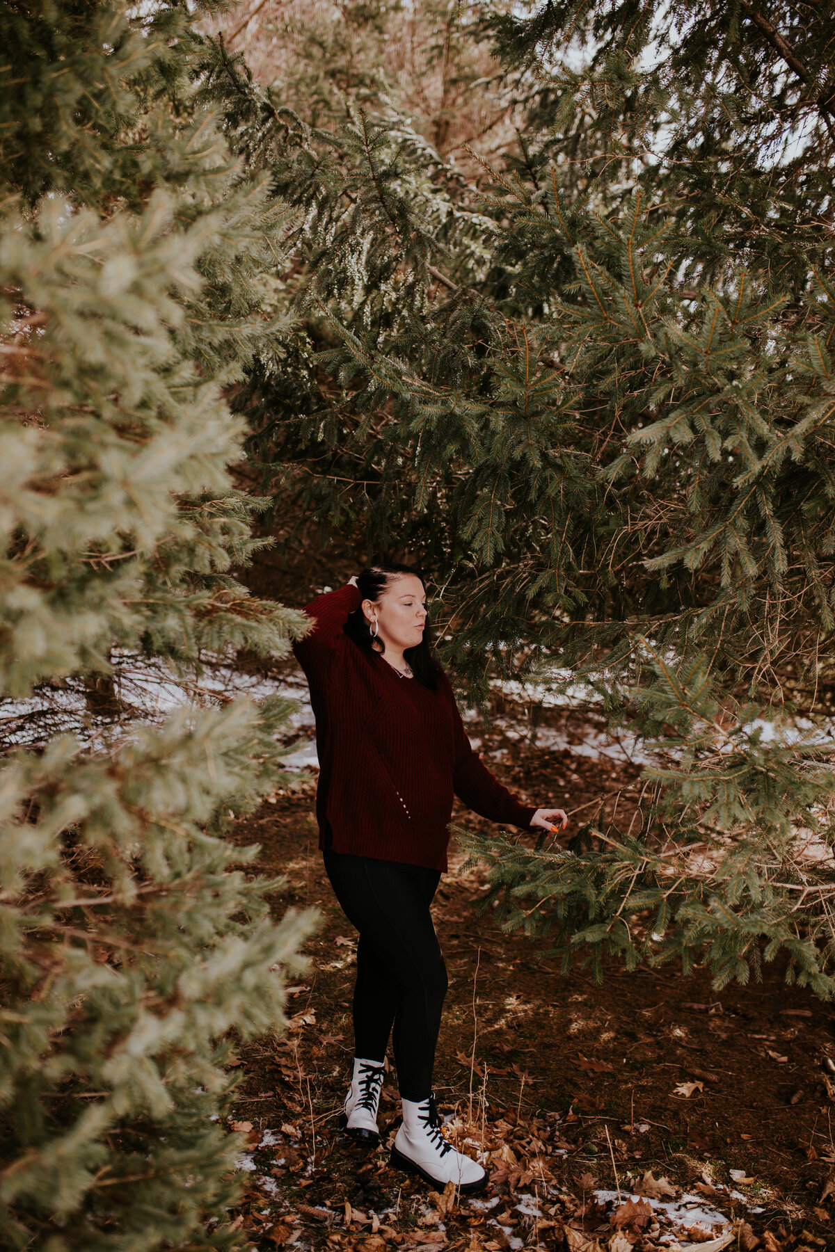 senior-portrait-session-evergreens-iowa-storyteller-collective-photo-co