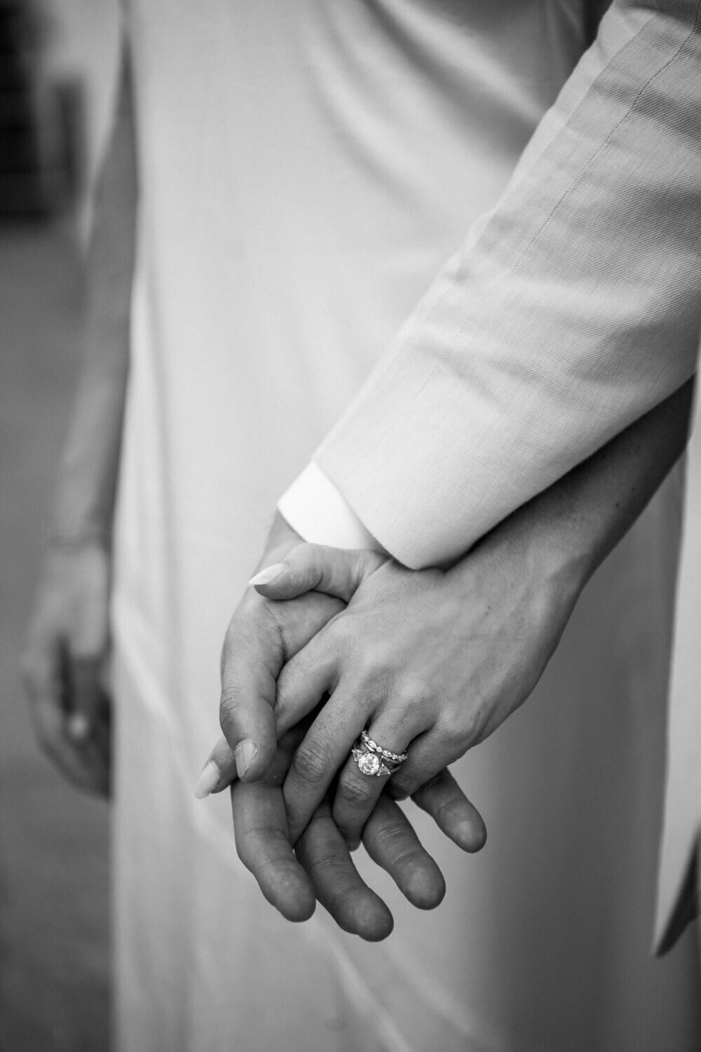 williamsburg.dominopark.engagementphotos.-6