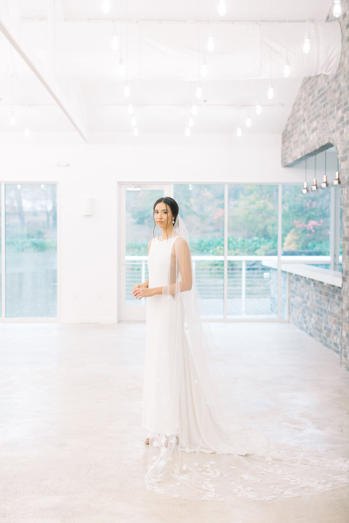colorful-geometric-bridal-forever5-houston-styled-shoot-11
