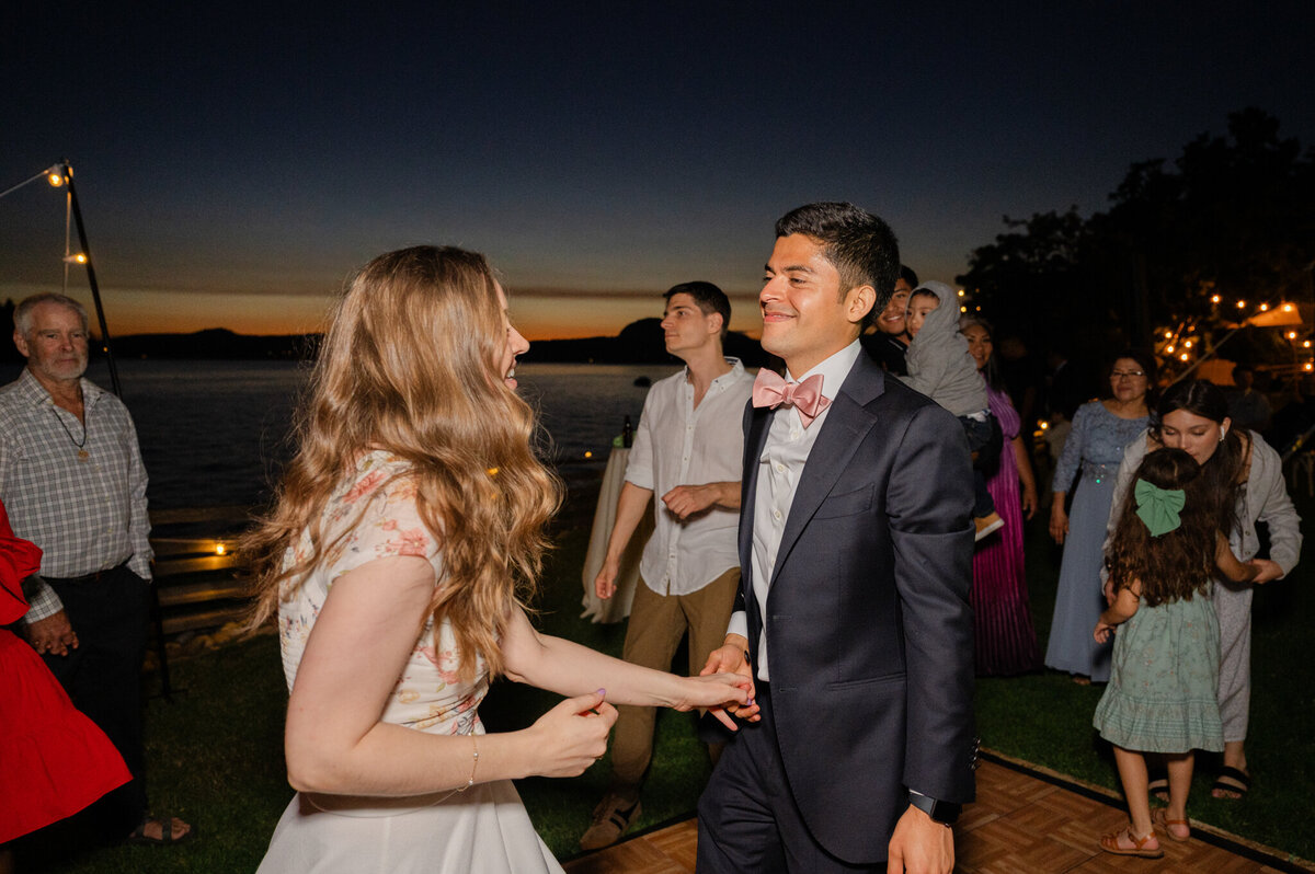 Hope-Island-Beach-Club-Wedding-LaConner_Caylie-Mash-Photography_932