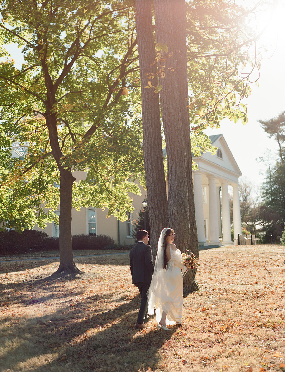 02-alexa-matt-fall-wedding-delaware-bellevue-hall-2024