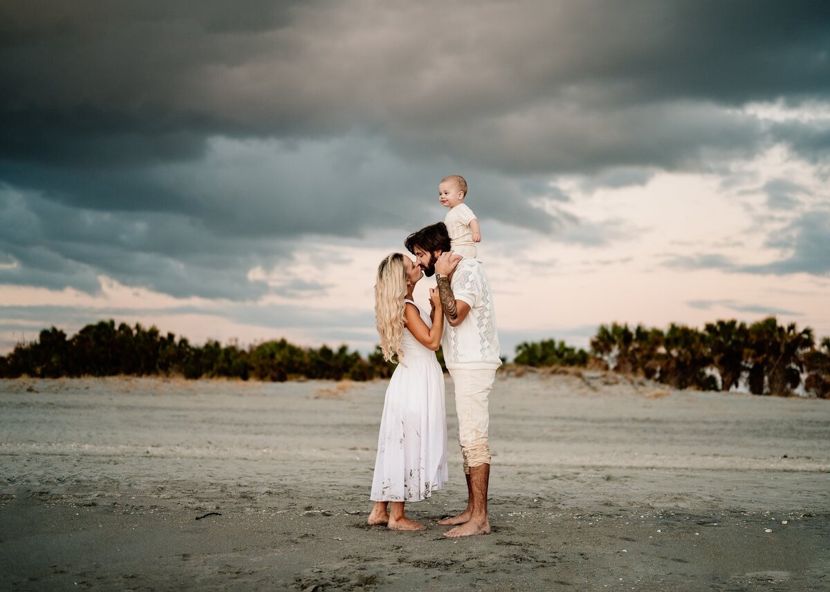 Family-Portraits-venice-beach-florida-Chasing Creative-20