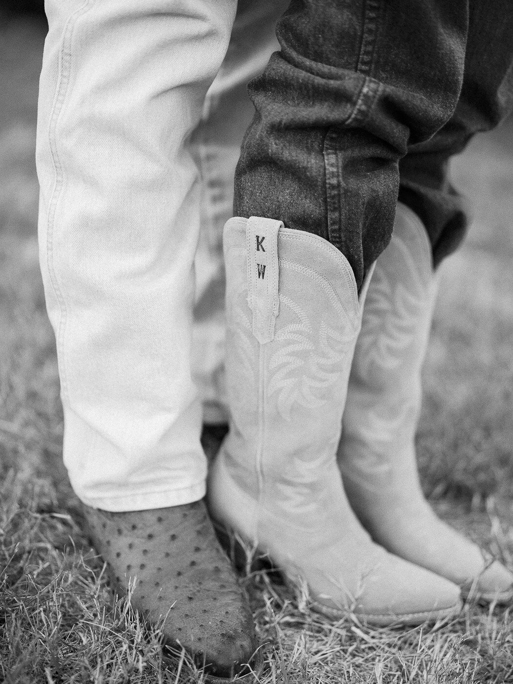 Chic Austin Engagement Photos-13