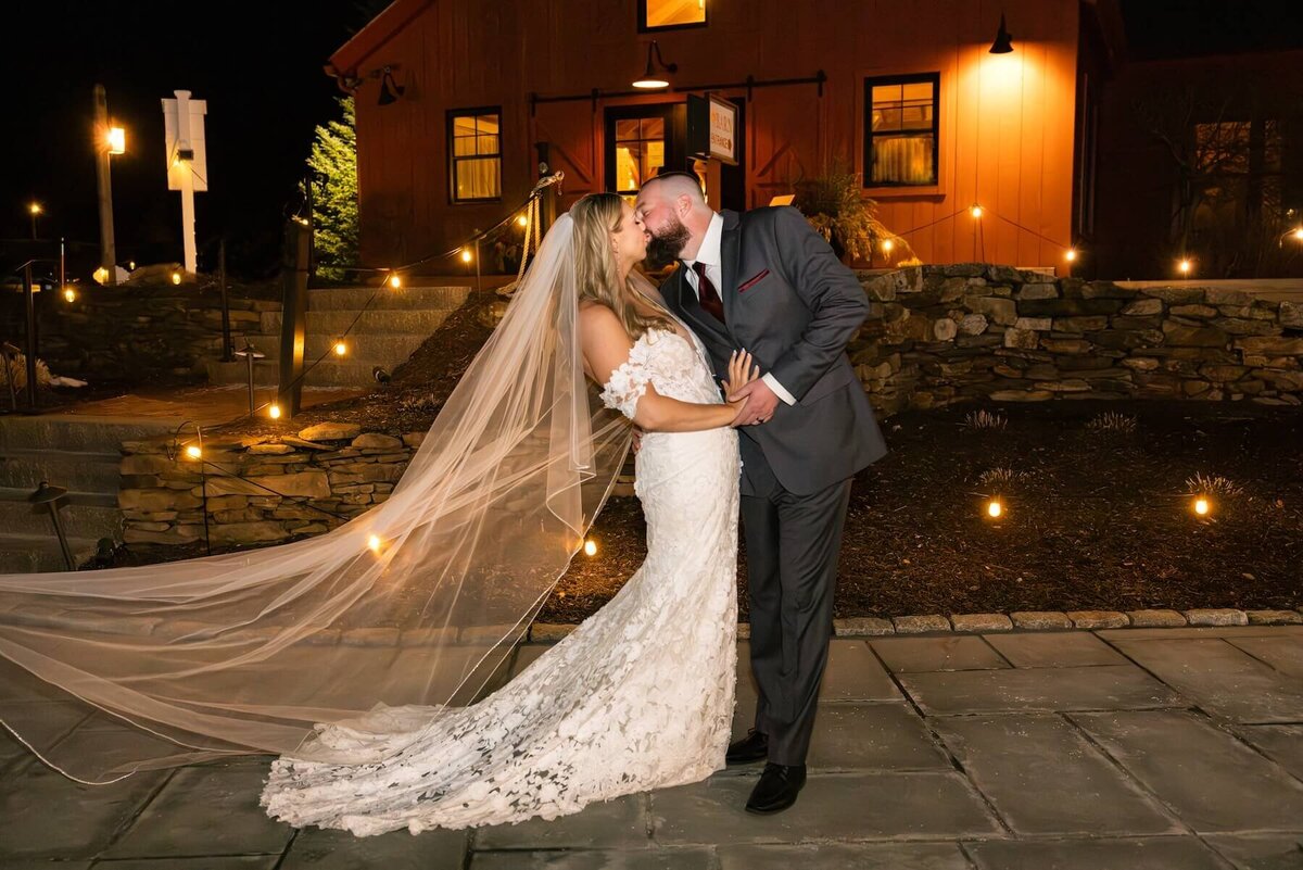 wedding-photographer-massachusetts-30