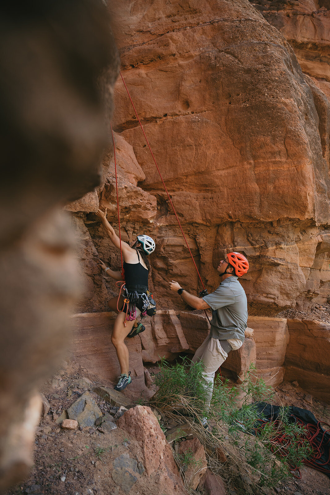 utah-rock-climbing-engagement-moab-33