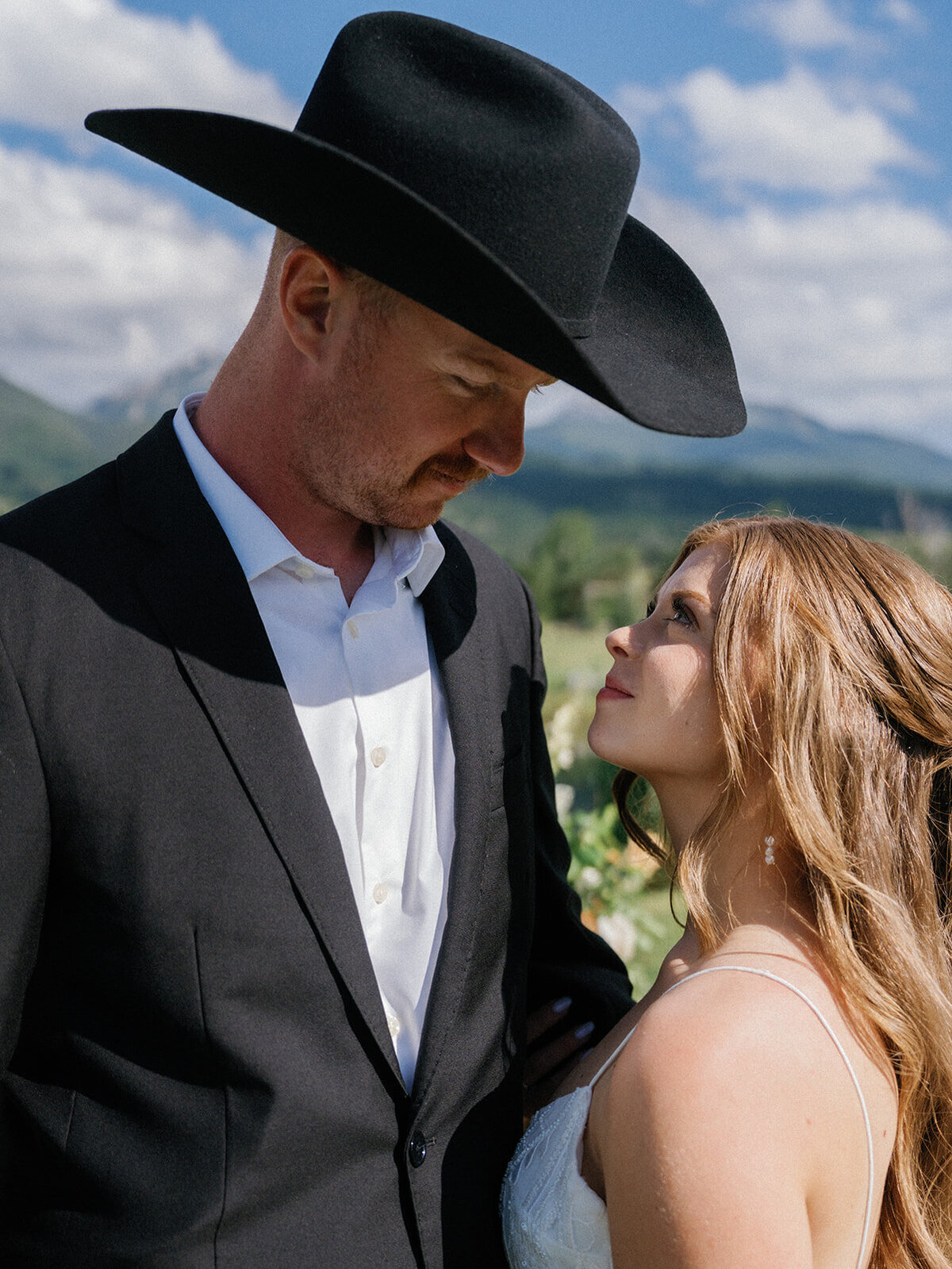 Sam & Molly_The Copper Rose Ranch Montana-489