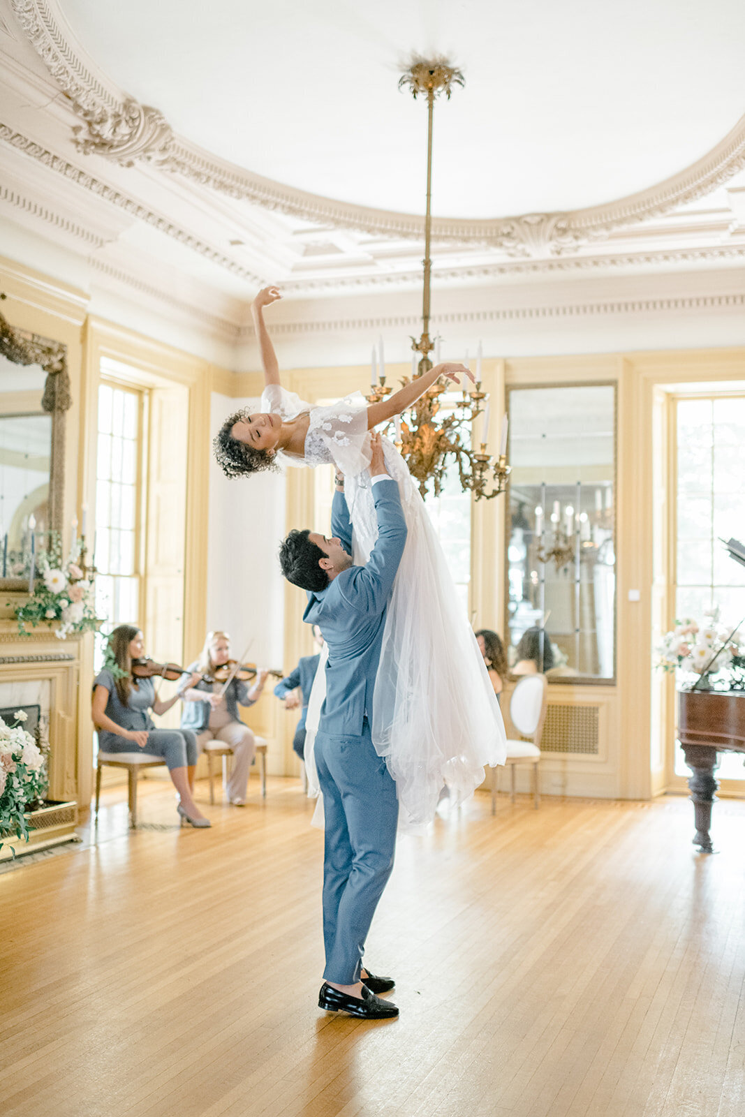 morgan_taylor_artistry_philadelphia_new_jersey_new_york_wedding_engagement_photographer_photography_fine_art_light_airy_romantic_dreamy_couples37