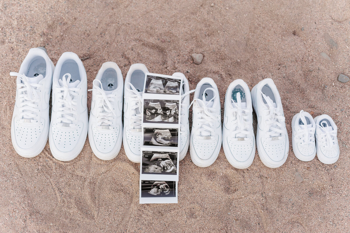 MATERNITY031222-190