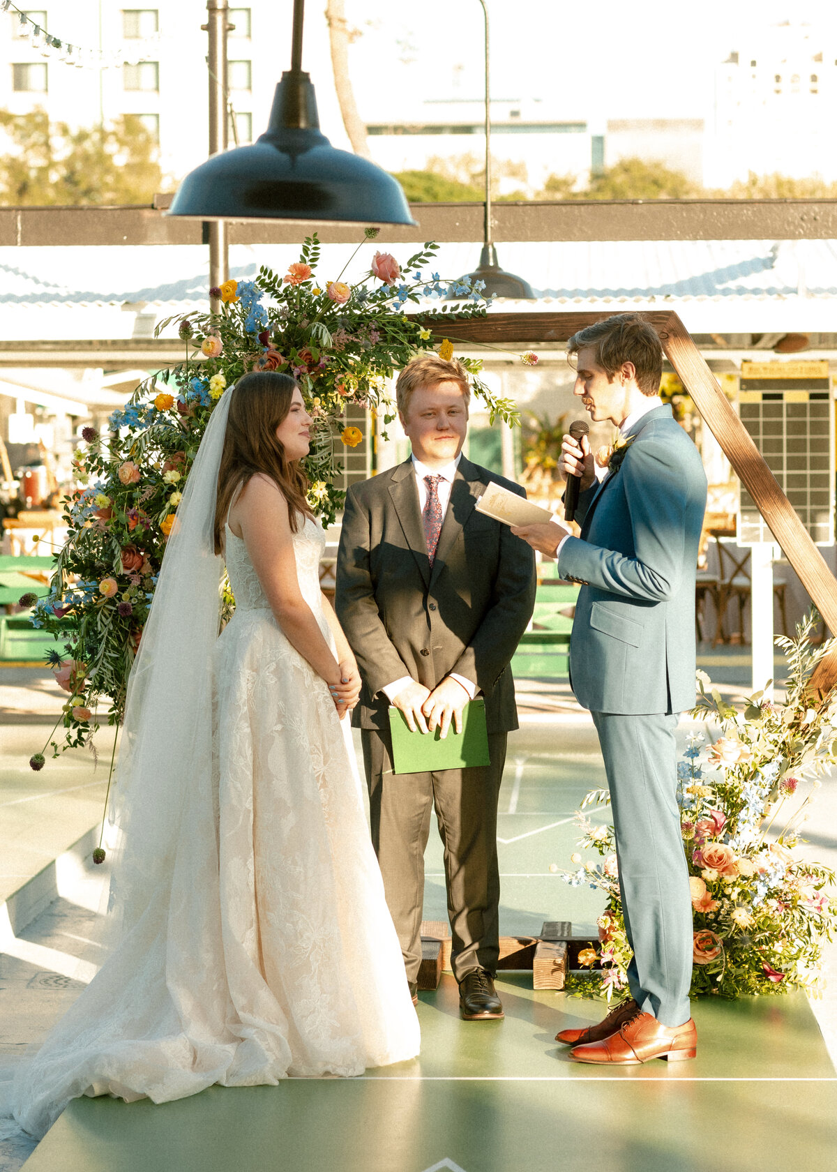 abby-weeden-photo-st-pete-shuffleboard-florida-weddings-chantilly-chic-celebrations-5