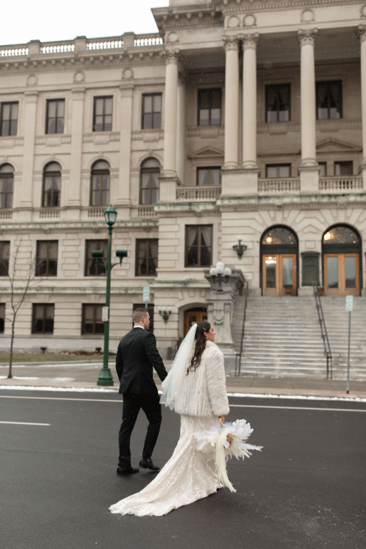 Alyssa_Flood_Photography_Emily_Benji_Wedding-515